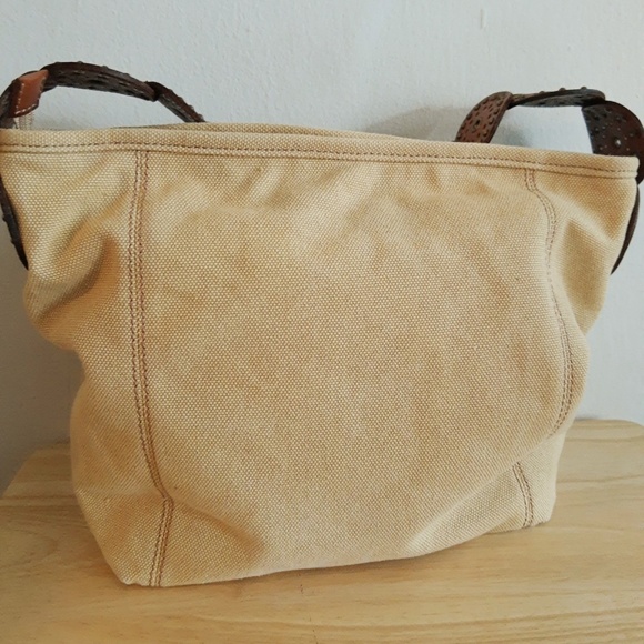 NWOT Stylish Cream Canvas Shoulder Bag With Brown Leather Handle - Picture 2 of 4